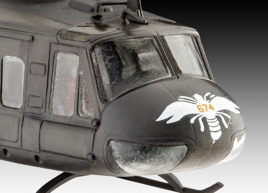 Revell Model Kit di Montaggio 1:32 4454 HELICOPTER PATROL BELL UH-1D e OH-6A MIB 