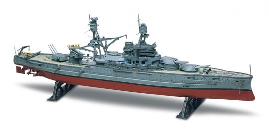 WWII USS ARIZONA BATTLESHIP REVELL 1:426 SCALE PLASTIC MODEL SHIP KIT 